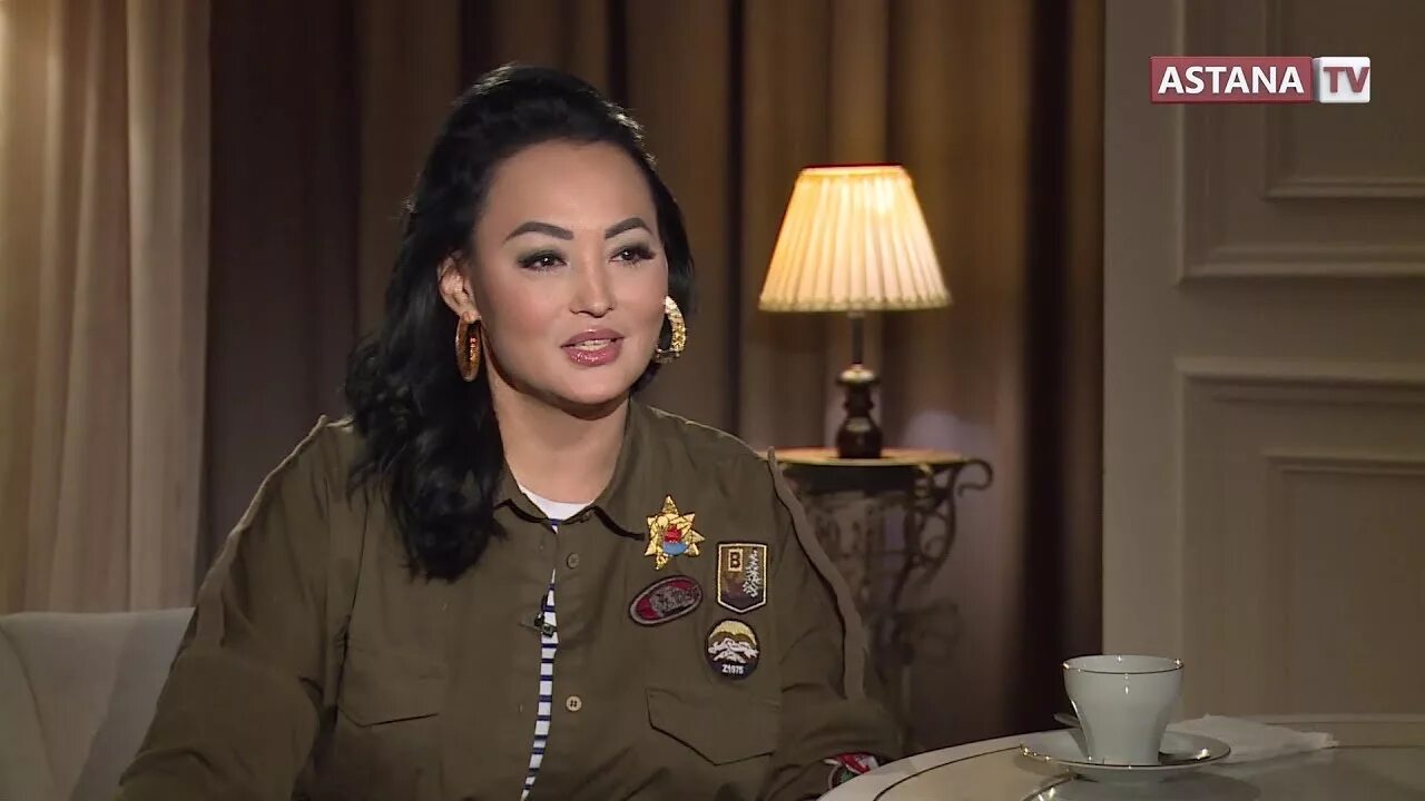 ??ралай н?р?аділова. ??ралай н?р?аділова. Куралай нуркадилова дизайнер. Куралай нуркадилова. Заманбек нуркадилов.
