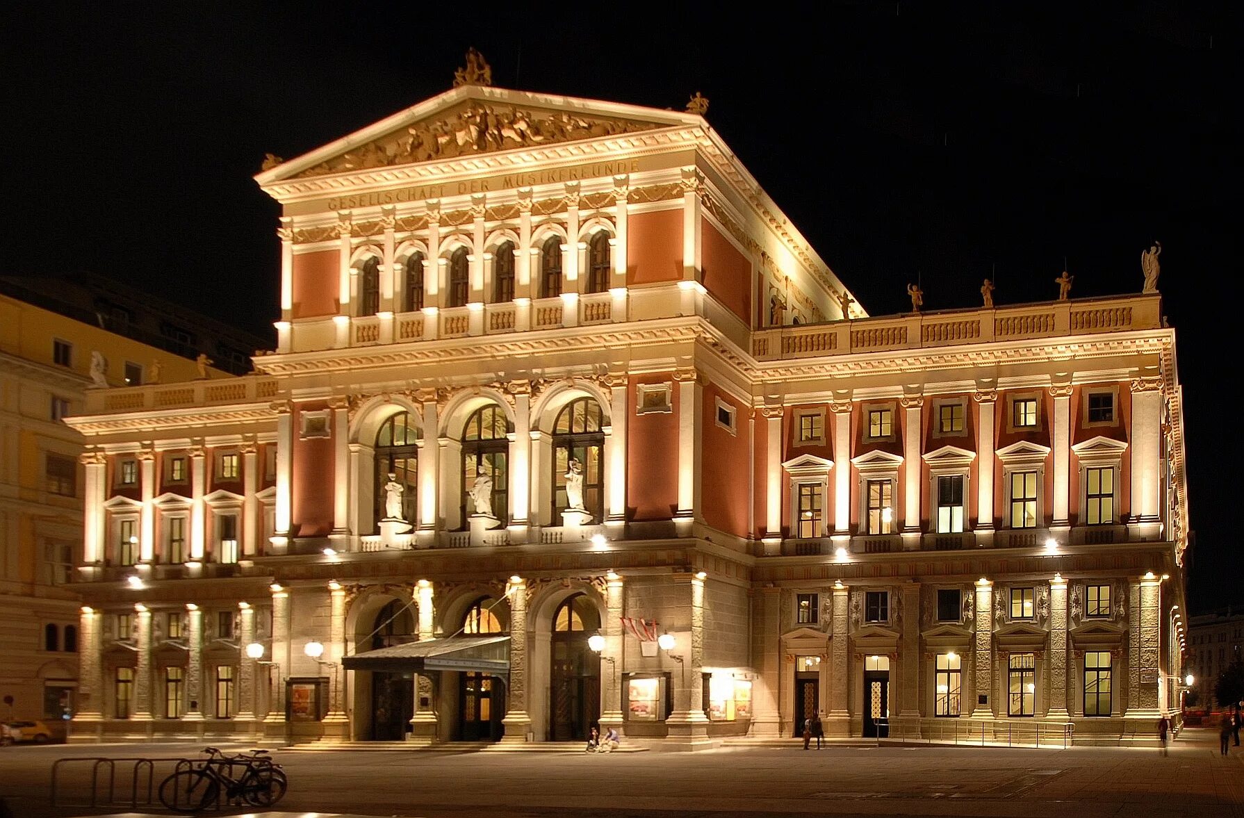 Венская филармония (Musikverein). Музикферайн Вена. Вена золотой зал Венской филармонии. Австрия Венская филармония фасад. Известный театр страны