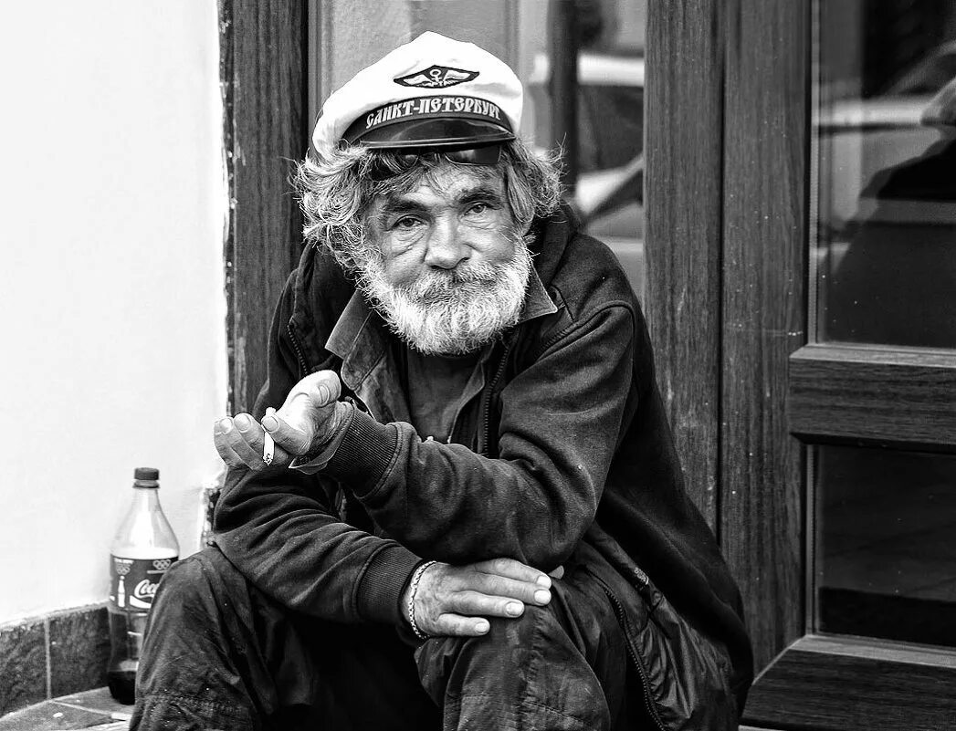 Старик попрошайка. Известный нищий. Известный нищий. Нищие на паперти. Нищий.