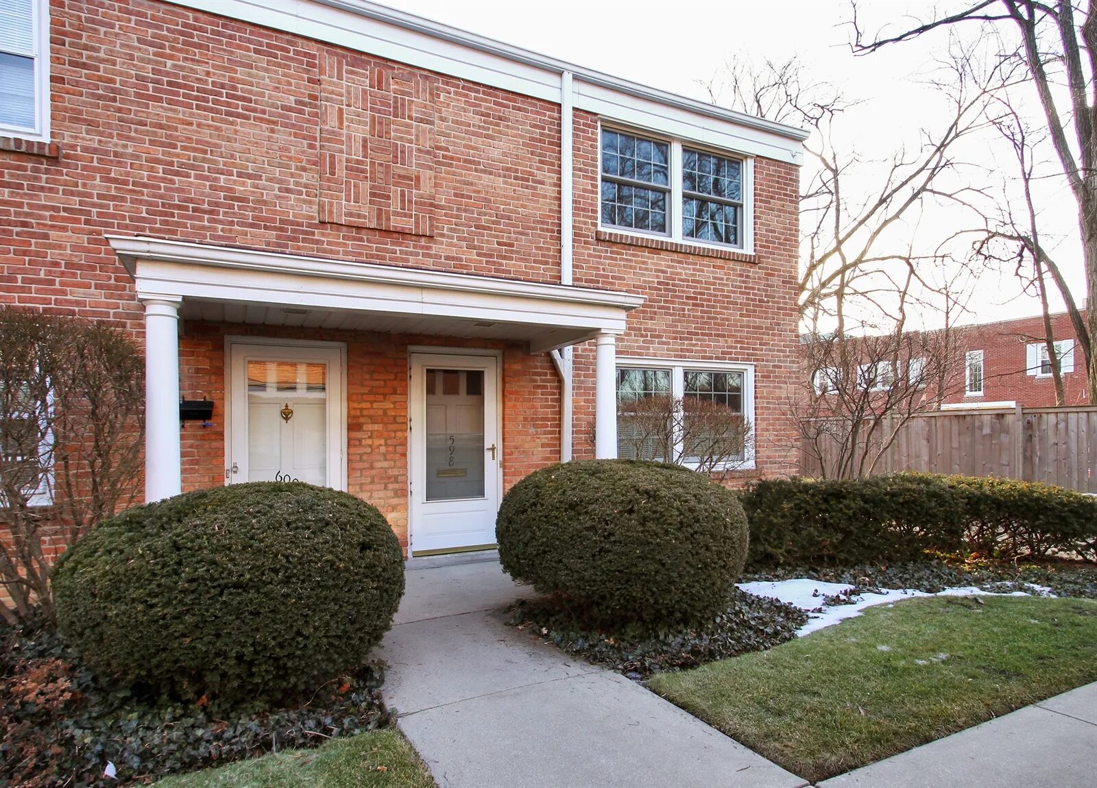 Линкольн авеню иллинойс. 671 линкольн авеню, уиннетка, штат иллинойс. Иллинойс виннетка, линкольн авеню, 671. Линкольн авеню иллинойс. Уиннетка штат иллинойс линкольн авеню.