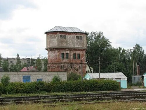 Погода в западной двине на 10 дней. Западная Двина водонапорная башня. Город Западная Двина Тверская область. Западная Двина Тверская область льнозавод. Население Западной Двины Тверской области.