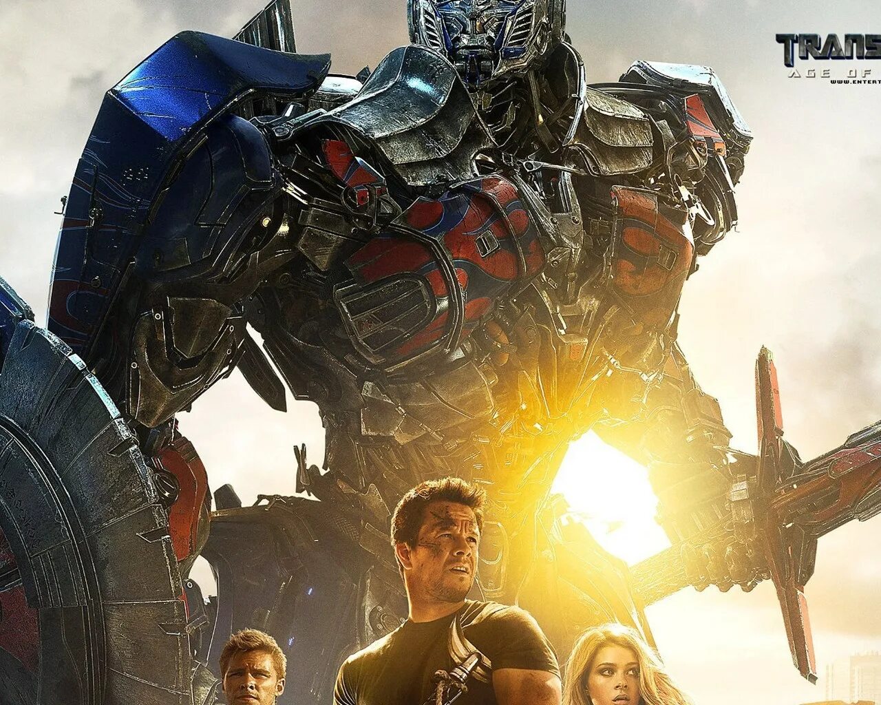 Transformers age of Extinction 2014. Трансформеры 4. Оптимус Прайм 4 часть. Трансформеры картинки.