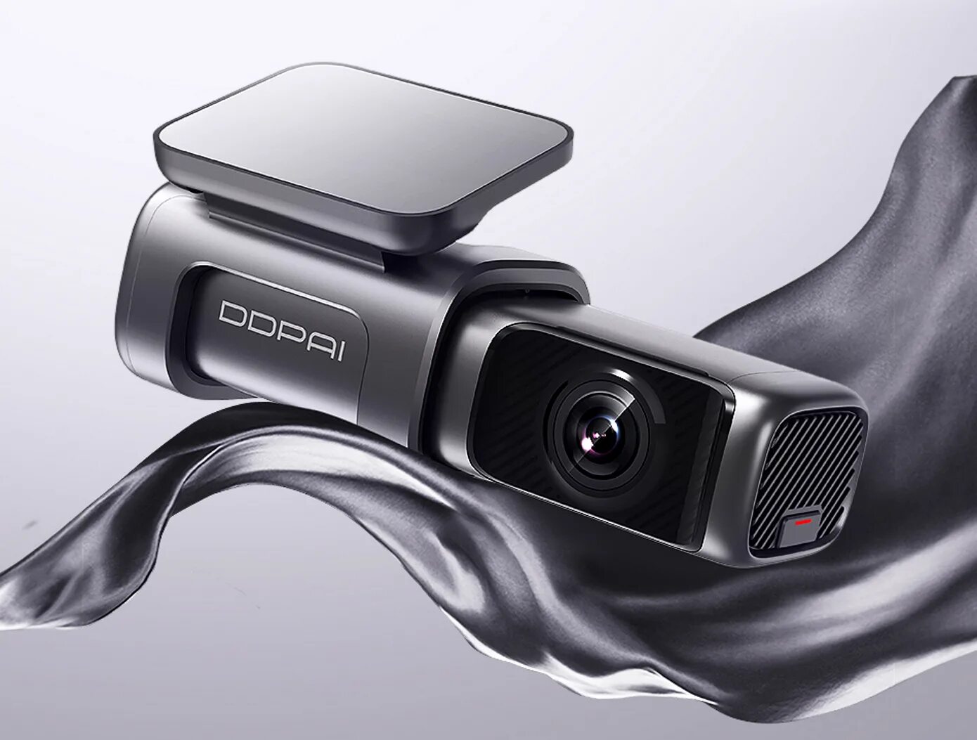 Ddpai mini dash. Видеорегистратор DDPAI Mini. Видеорегистратор DDPAI Dash cam. Mi DDPAI Mini 5 Dash cam.