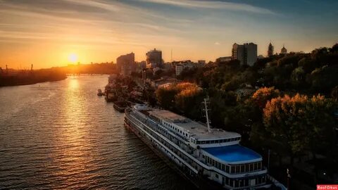 Город ростов стоит на реке