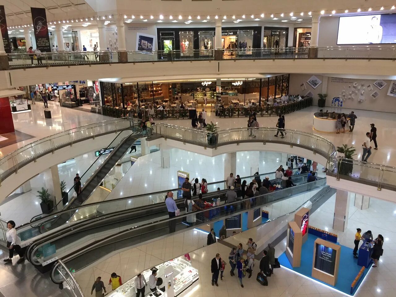 Торговый центр City Centre Deira. Дубай Сити Молл. Сити Молл торговый центр Дубай. Торговый центр Deira Дубай. Сити молл дубай