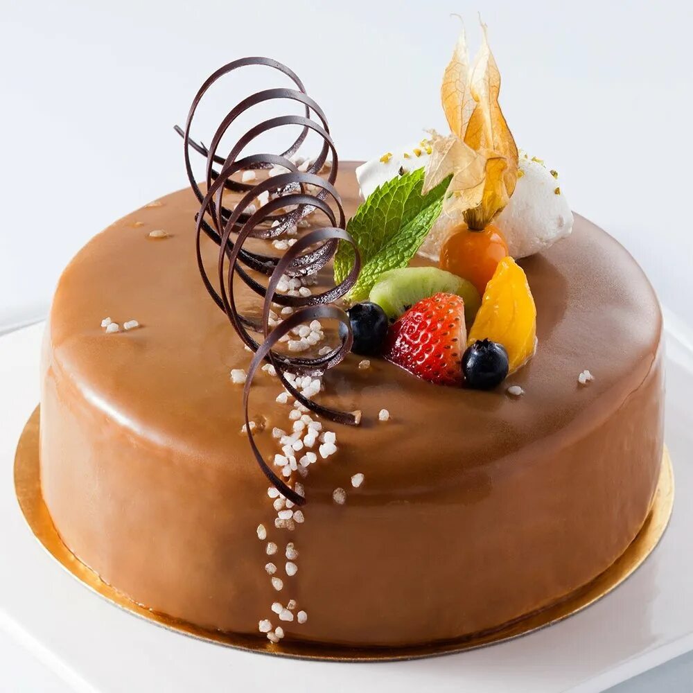 Торт марс рецепт в домашних условиях. Торт Марс. Декор торта Марс. Шоколадный торт. Шоколадный торт Марс.