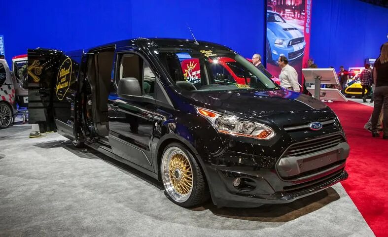Ford Transit connect. Sema show Ford Tourneo. Ford Transit connect Low Rider. Ford Transit 2015 Tuning.