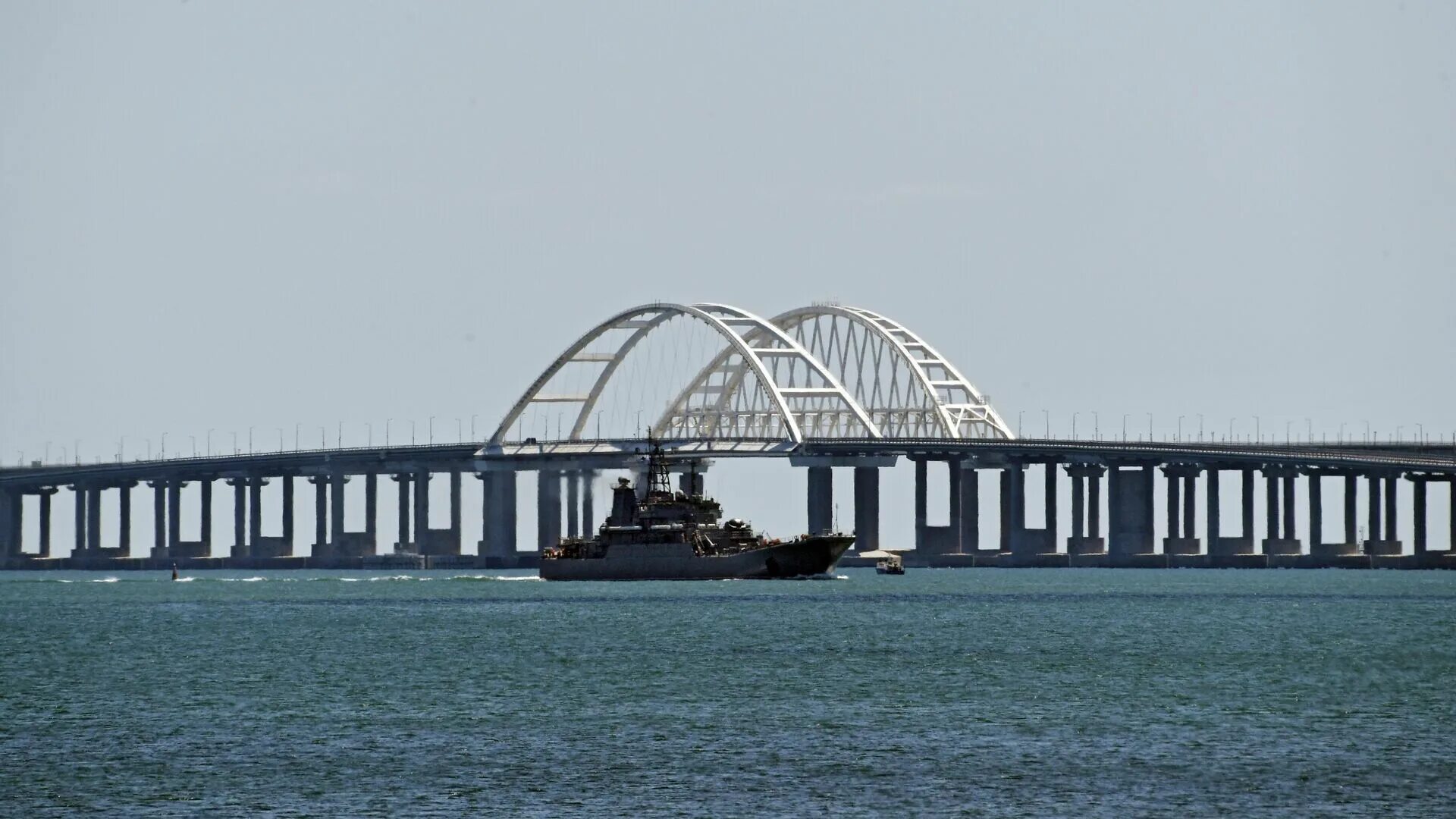 Крымский мост 25