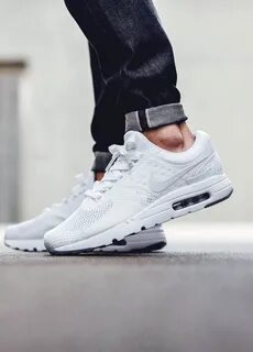 0 white