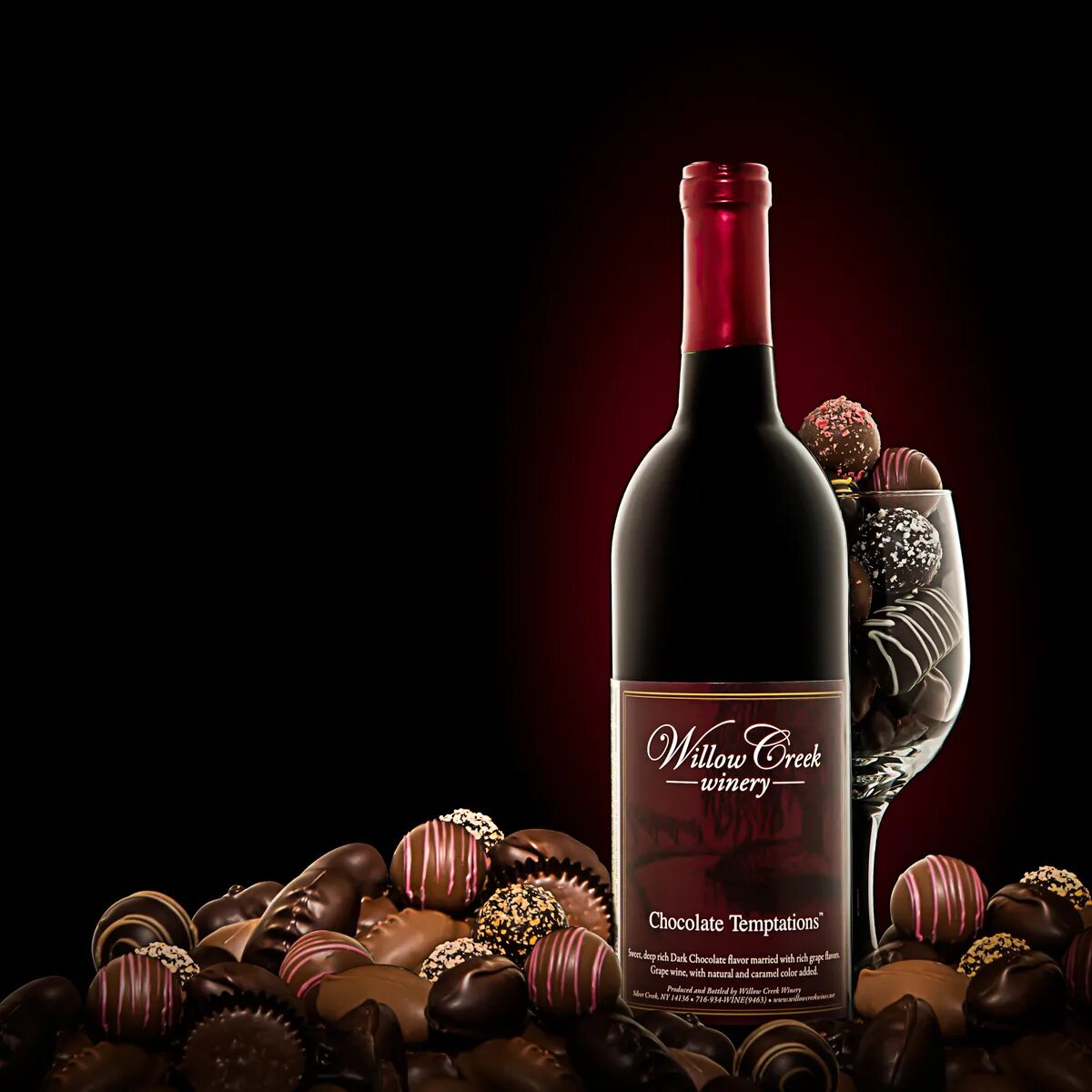 бокал вина и десерт. вино и шоколад. шоколадные конфеты и вино. Wine chocolates. вино и конфеты.