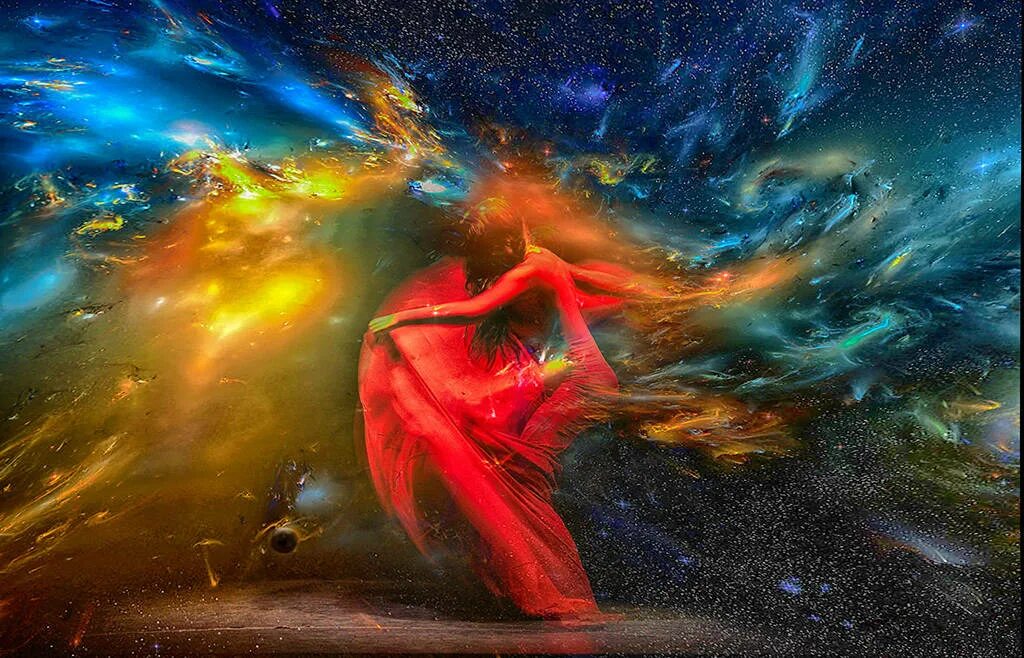 пина бауш весна. танцор в прыжке. осознанный танец. светлана токтон. радость души.