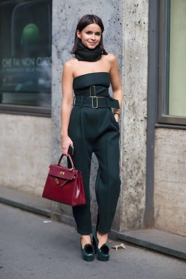 брюки кюлоты street style. образ для невысоких женщин. мода для невысоких девушек. брюки кюлоты стрит стайл 2020. образ для невысоких женщин.