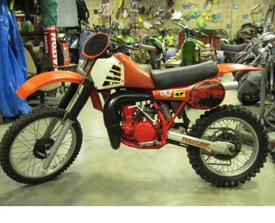 Купить мотоцикл из японии во владивостоке. Honda CR 250 1980. 1980 Honda cr250 Cross. Кроссовый мотоцикл Honda 1980. 2-Цилиндровая Honda CR 250 1980.