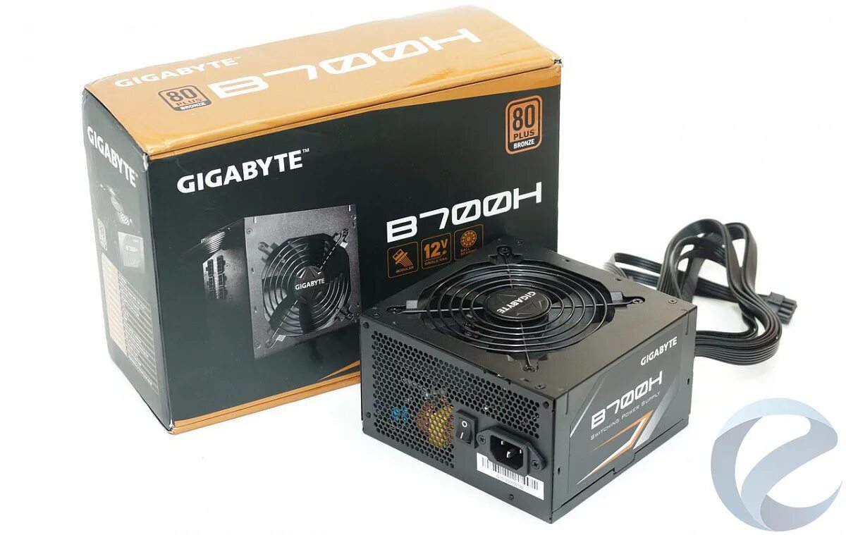 Gigabyte обзор. Блок питания Gigabyte b700h. Gigabyte блок питания 700w. Gigabyte p650b 80 Plus Bronze. Блок питания Gigabyte Odin Plus 700w.