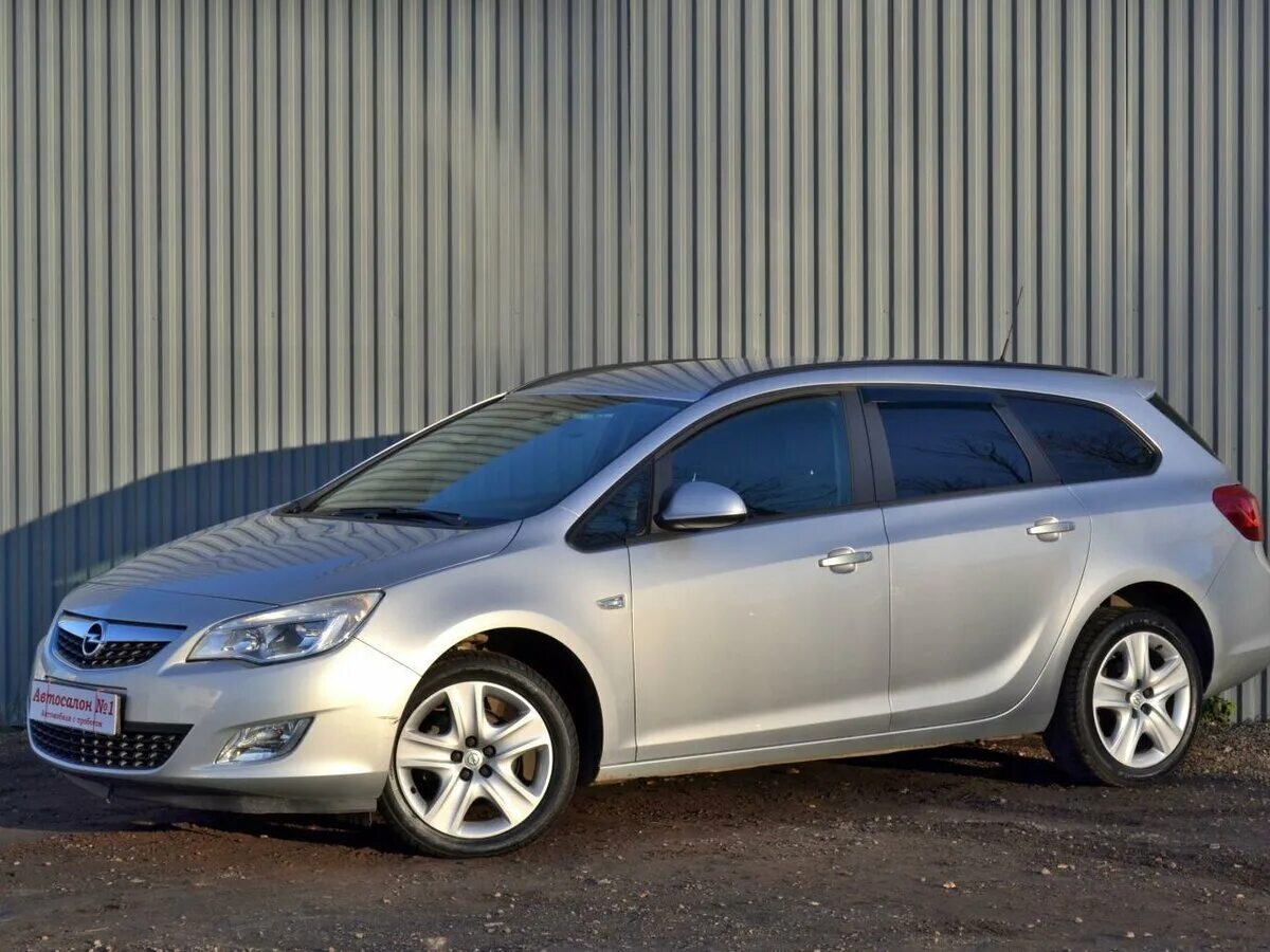 Opel Astra j 2011. Opel Astra j 2011 универсал. Опель универсал 2011