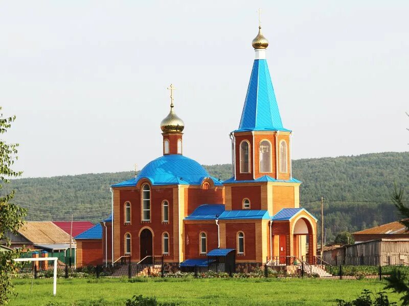 Черемушки балахтинского. Казанский храм Мелеуз. Богородице-Казанский храм Мелеуз. Храма Казанской иконы Божией матери с. Тюльково. Храм в Тюльково Балахтинского района.