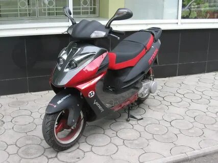 Авито стоит скутер