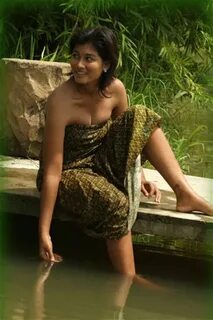 Mandi bugil