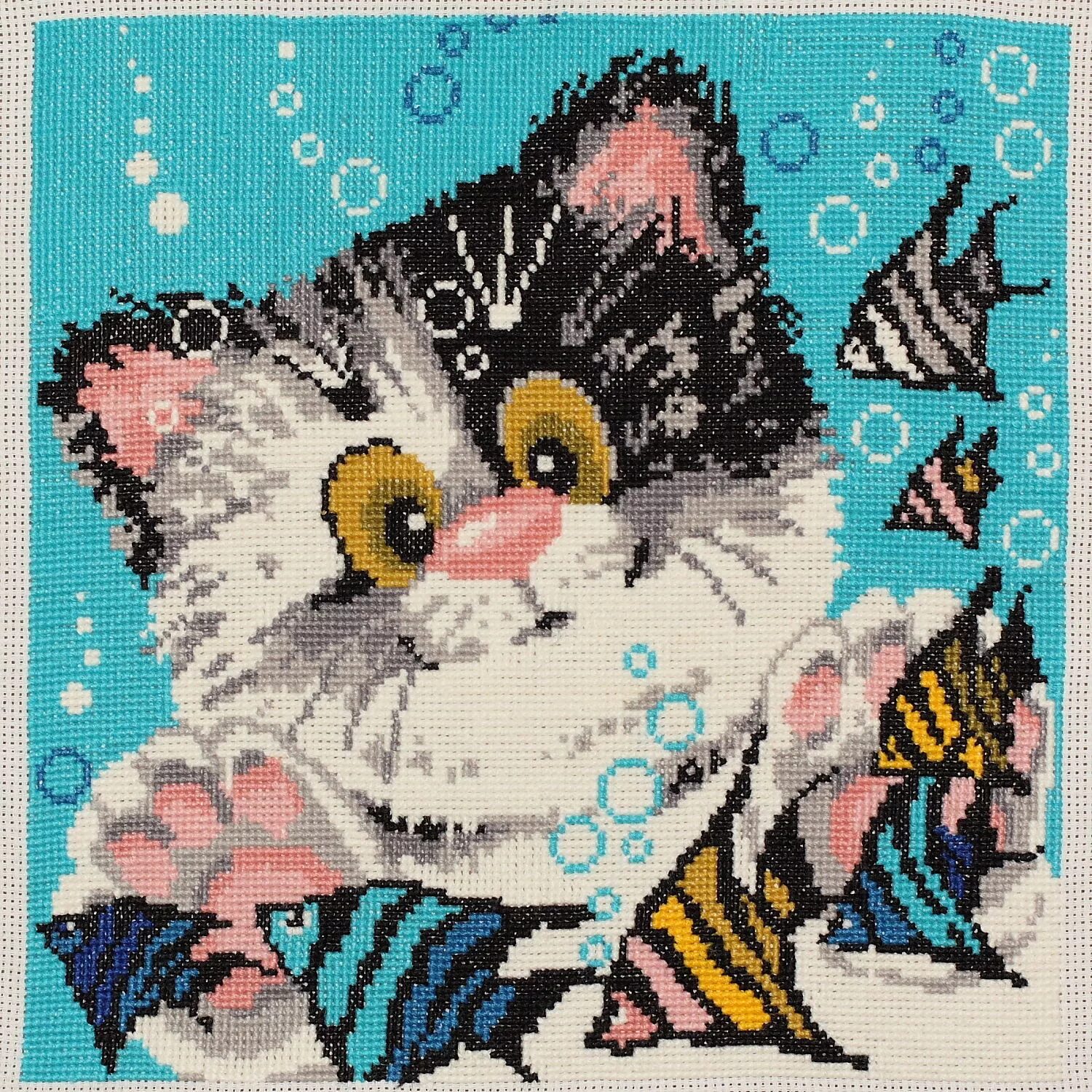 Вышивка кошка с котятами. Вышивка кот. Вышивка крестиком кот. Вышивка гладью котенок. Вышивка кошечка.