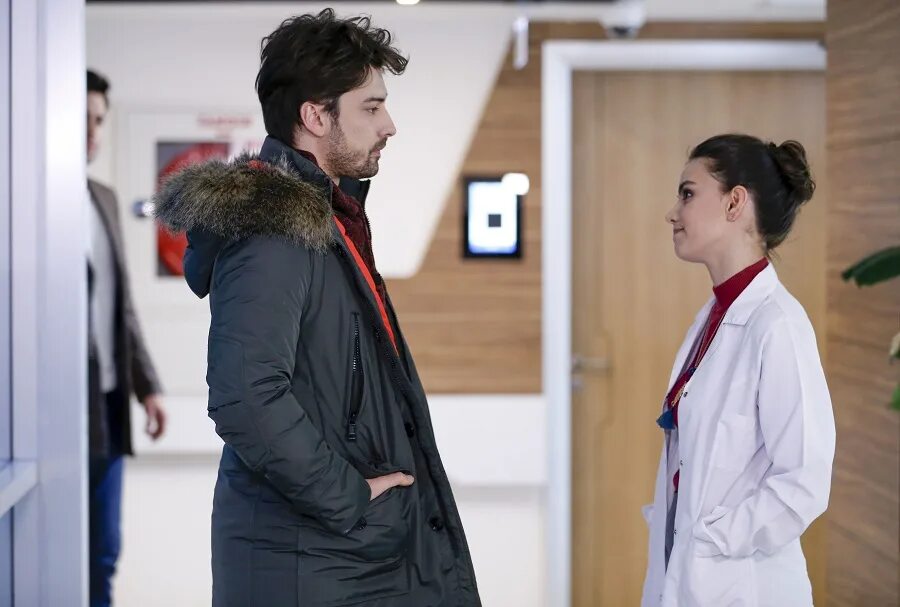 Не отпускай мою руку 29. Не отпускай мою руку 29. Не отпускай мою руку 29. Не отпускай мою руку 29. Джемре гюмели.