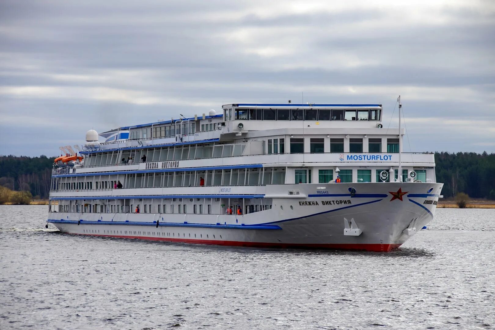 речной теплоход княжна виктория. судно княжна анастасия. речной теплоход княжна виктория. т/х княжна виктория. теплоход княжна.