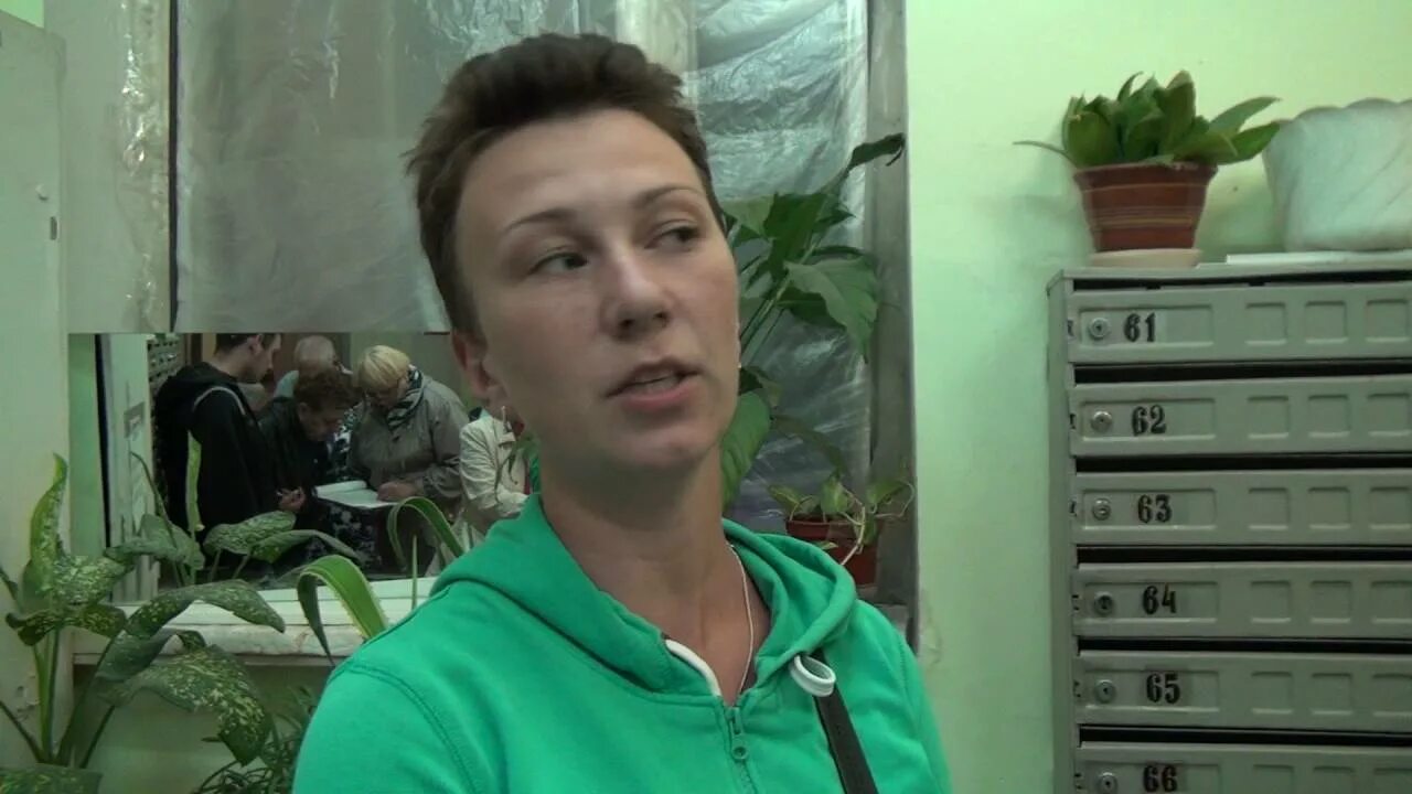 фельдшер. куртка скорой помощи. фельдшер максим иванов. фельдшер скорой помощи. врач скорой помощи.