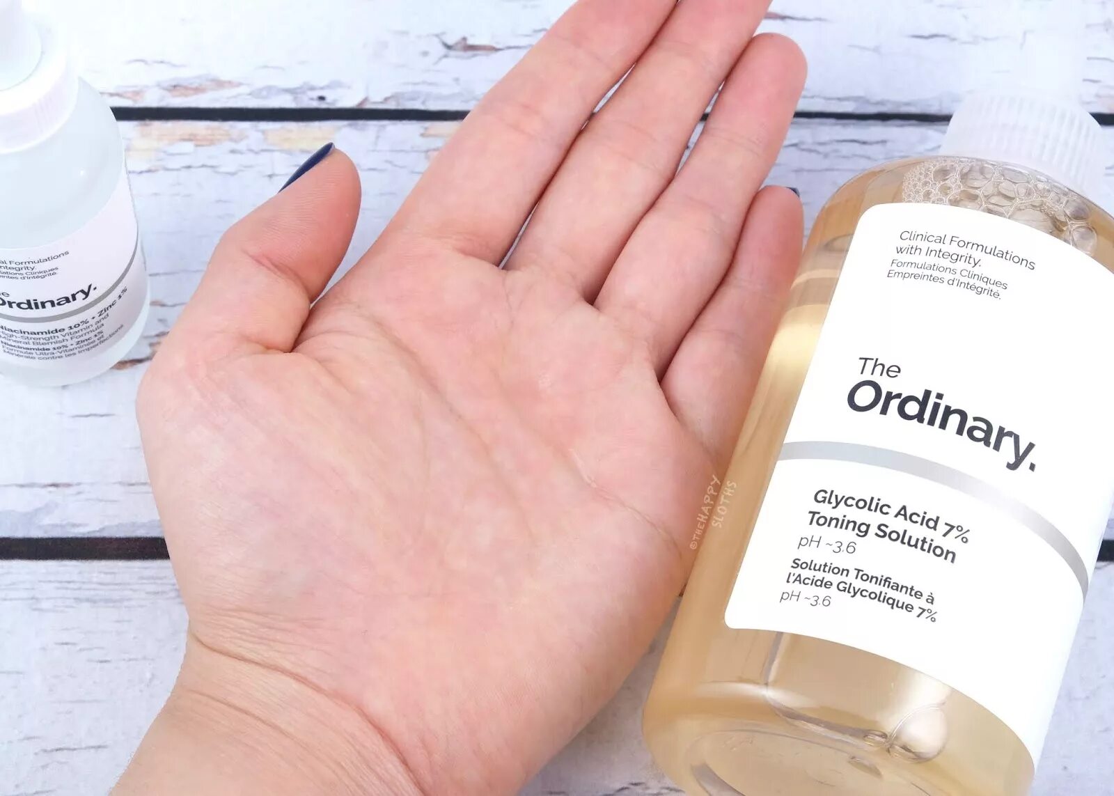 Ordinary toning solution glycolic. Гликолевый тонер Glycolic acid 7% Toning solution, 240ml (the ordinary). The ordinary гликолевая кислота. Кислотный тонер Ординари. Тонер the ordinary Glycolic acid 7.