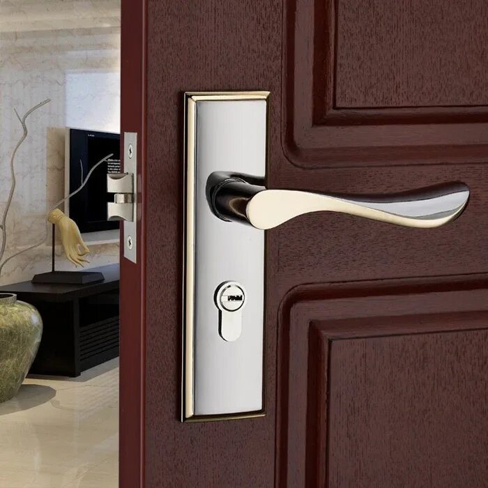 Двери с четвертью межкомнатные. Бесшумные межкомнатные ручки. Doorknobs. Бесшумные межкомнатные ручки. Дверь с притвором межкомнатная.