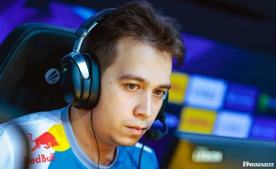 Cloud 9 hltv. Buster cloud9. Киберспортсмены.