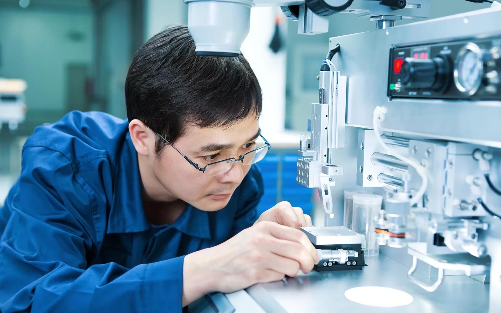 Engineering technology is. Электронная промышленность. китай инженеры. инженерия в китае. forensic engineering.