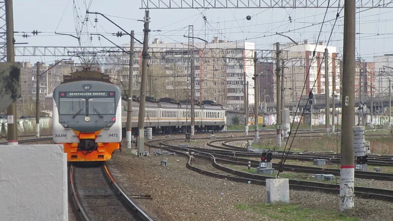 Завтра тучково. Белорусский вокзал эд4м. ЖД станция Тучково. Москва Тучково станции. Тучково белорусский вокзал.