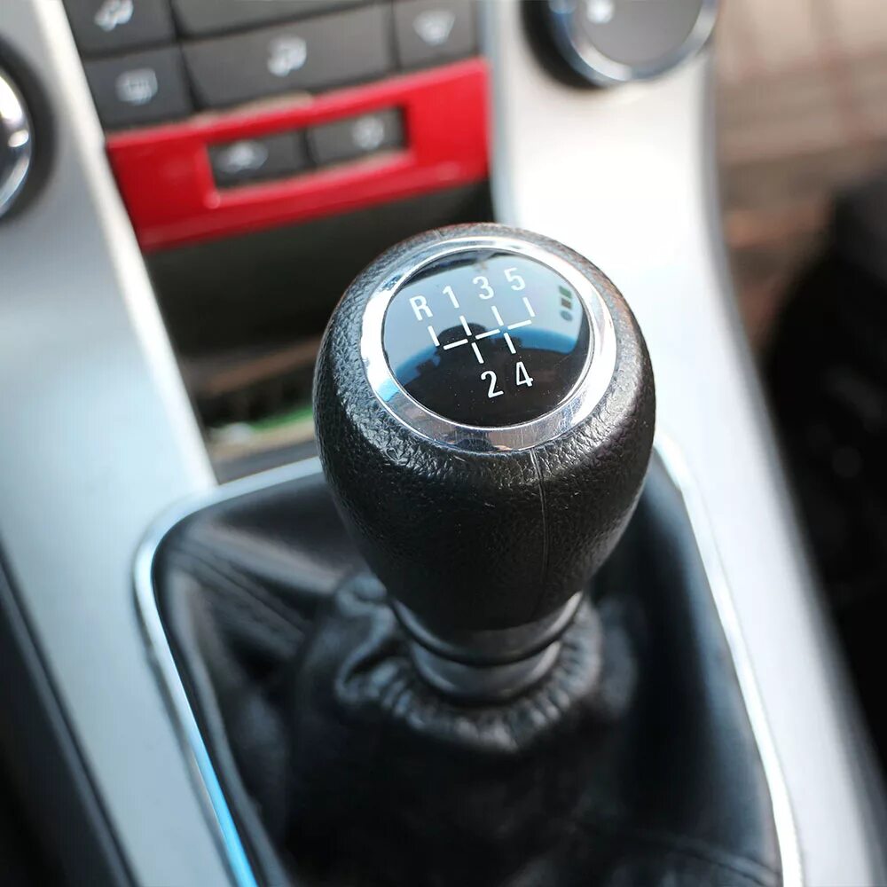 Переключение передач как называется. Ручка переключения передач для chevrolet cruze 2010-2014. ручка кпп chevrolet cruze. ручки кпп механика шевроле круз. ручка кпп шевроле круз 2015.