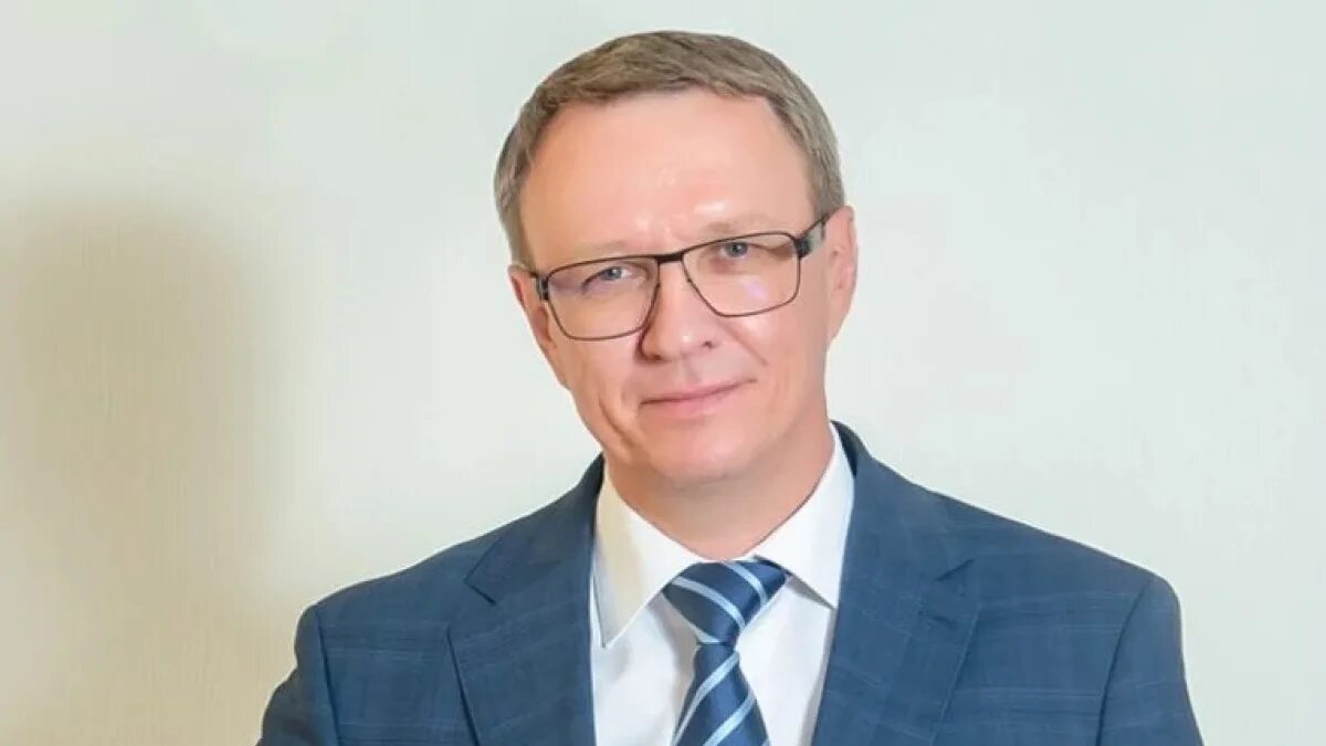Глава города отрадный. Мэры города отрадный.