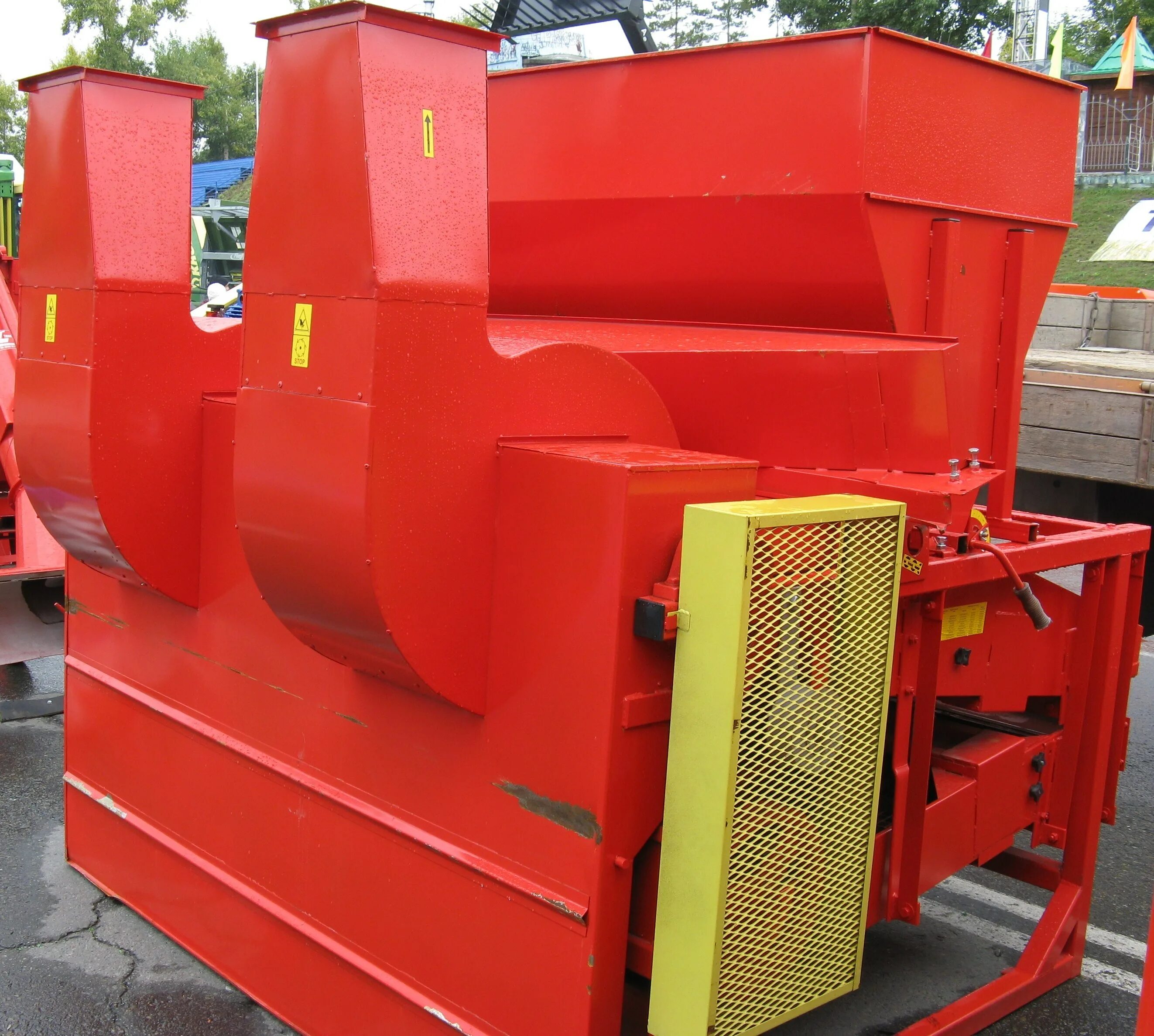 воздушно-решётный сепаратор julite 5xfs-10с. машина первичной очистки зерна звс-20а. зерноочистительная машина овс 25. мзк 100 зерноочистительная машина. сепаратор аэродинамический сад-30 с циклоном.