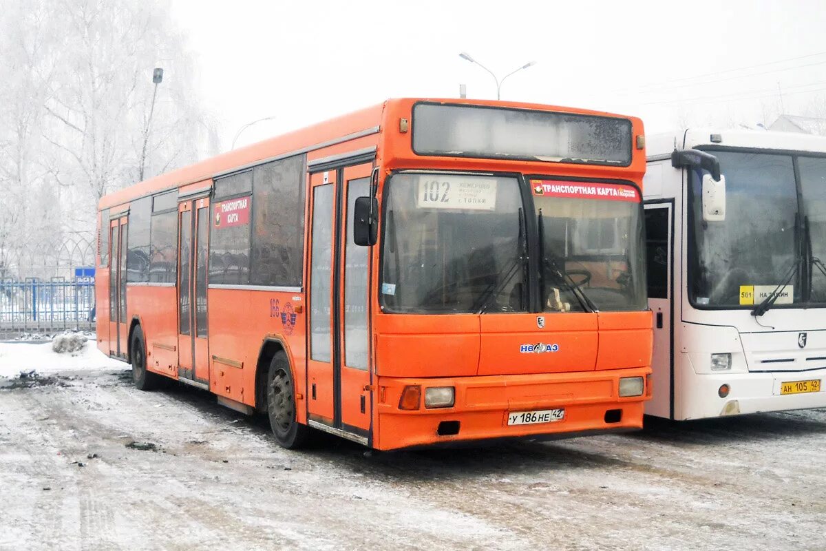 Автовокзал кемерово маршрут. Автобус 115 маршрут остановки. Маршрутки кемерово. 33-01 кемерово. Карта транспорта кемерово.