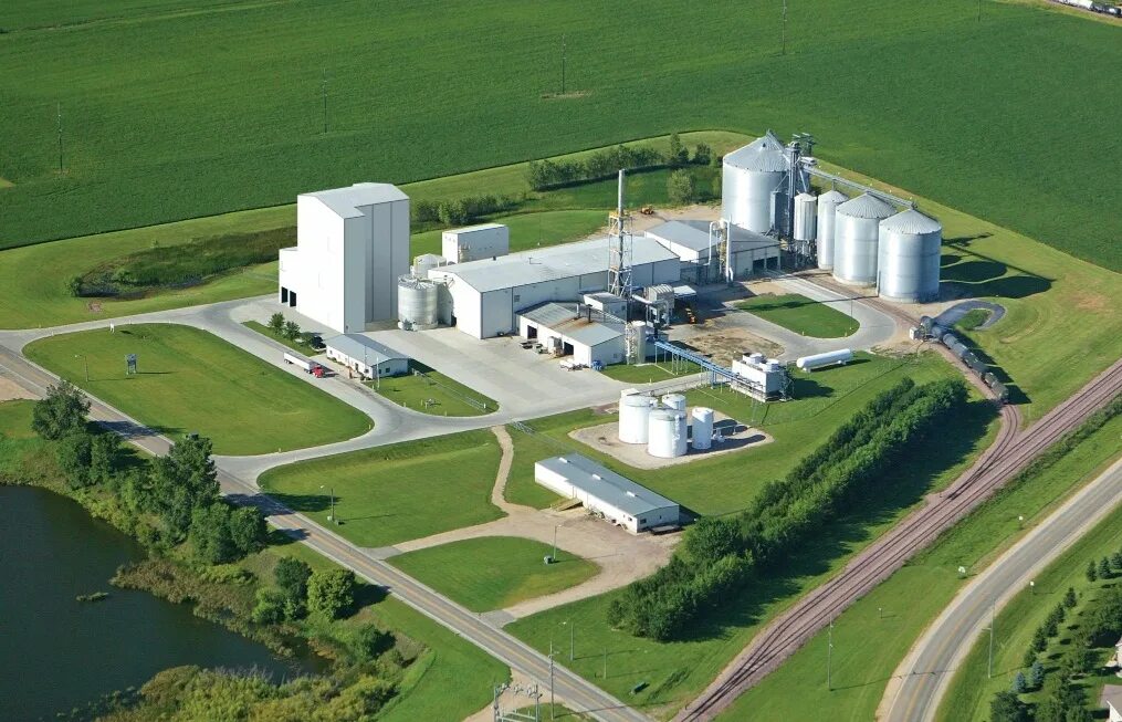 экологически чистый завод. экологичный завод. экологически чистые предприятия. промышленность и окружающая среда. природоохранная деятельность.