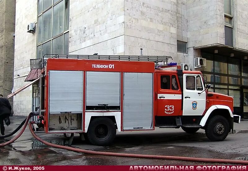 Пожарный автомобиль оборудованный. Пожарный водозащитный автомобиль (АВЗ). Пожарный водозащитный автомобиль(АВЗ 1,6-40). АВЗ пожарный автомобиль. Автомобиль водозащитной службы пожарный.