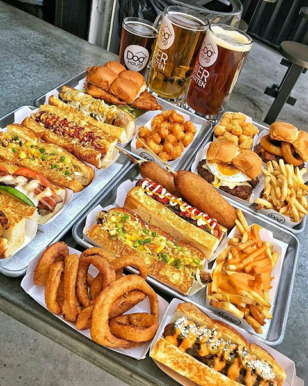 Fast food street food
