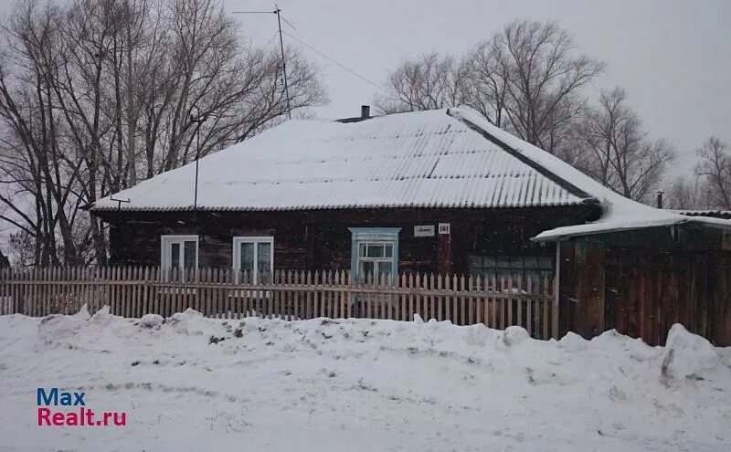 Авито алтайский край завьяловский. Деревня Алтайский край село Завьялово. Дом Завьялова. Домики Завьялове. Село Завьялово Алтайский край улица Ленина 94.