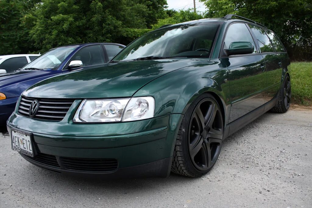 Купить пассат б5 1.8 т. VW Passat b5 зеленый. Volkswagen b5.5. Volkswagen Passat b5 Black. VW Passat b5 Tuning Green.