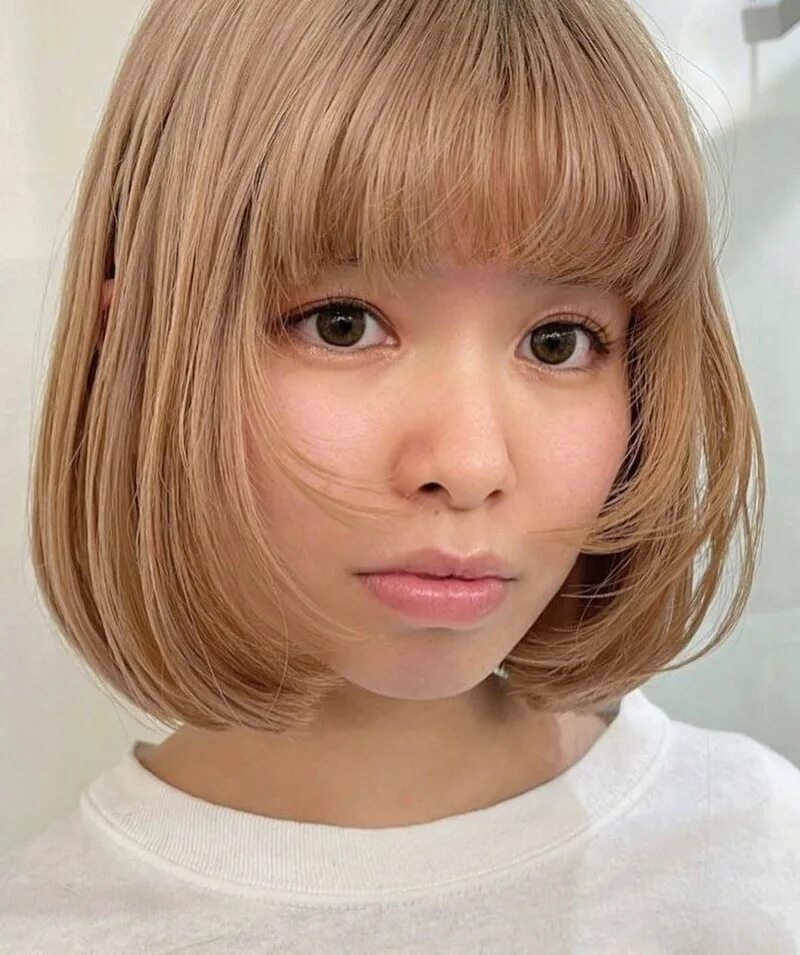 Зендая в 14 лет. Модные короткие стрижки для девочек. Селена гомес селфи 2020. Стрижка для девочки на кудрявые волосы. Анна павага балет.