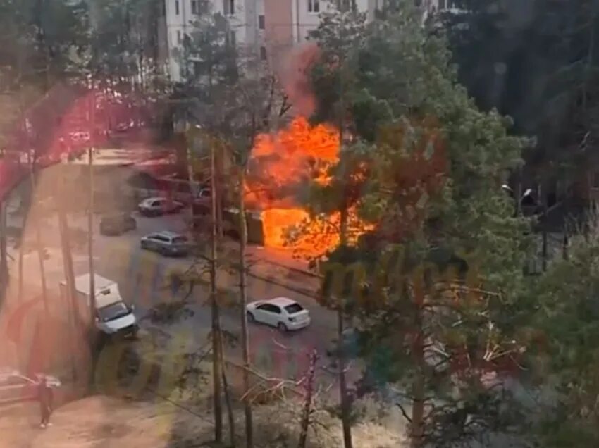 Что за взрывы воронеже сейчас слышны. Пожары и взрывы. Огненный взрыв.