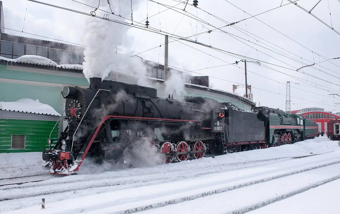 Паровоз. Потом паровоз. Потом паровоз. Волховстрой паровоз памятник. Паровоз второй мировой войны ссср.