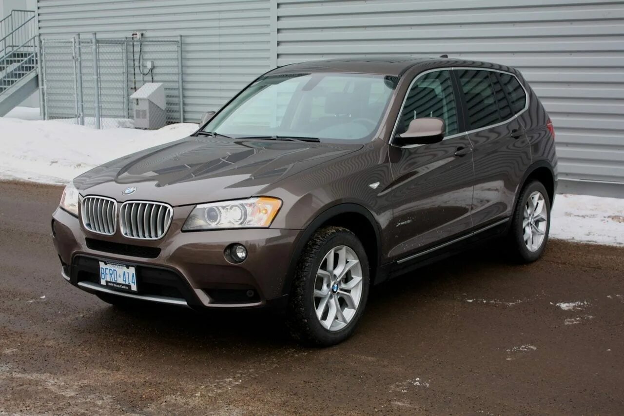 Отзывы бмв х3 2.0. BMW x3 2013. BMW x3 xdrive28i. BMW x3 f25 2013. БМВ x3 XDRIVE 28i.