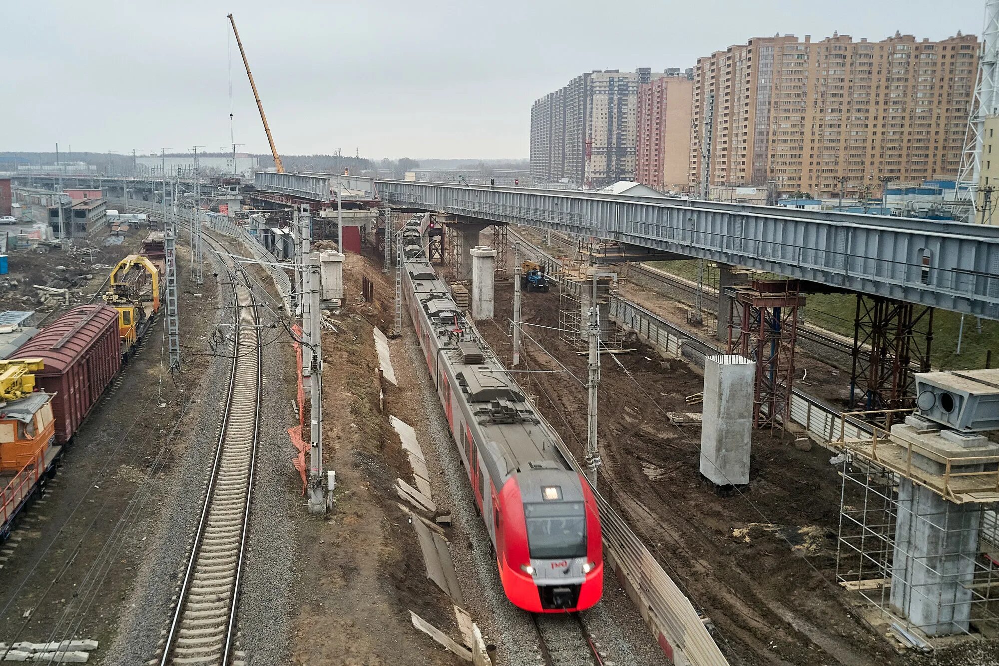 Ж/Д эстакада Реутово-Балашиха. Эстакада Железнодорожный Балашиха. Железнодорожная станция Балашиха виадук. Эстакада ЖД ИССО.