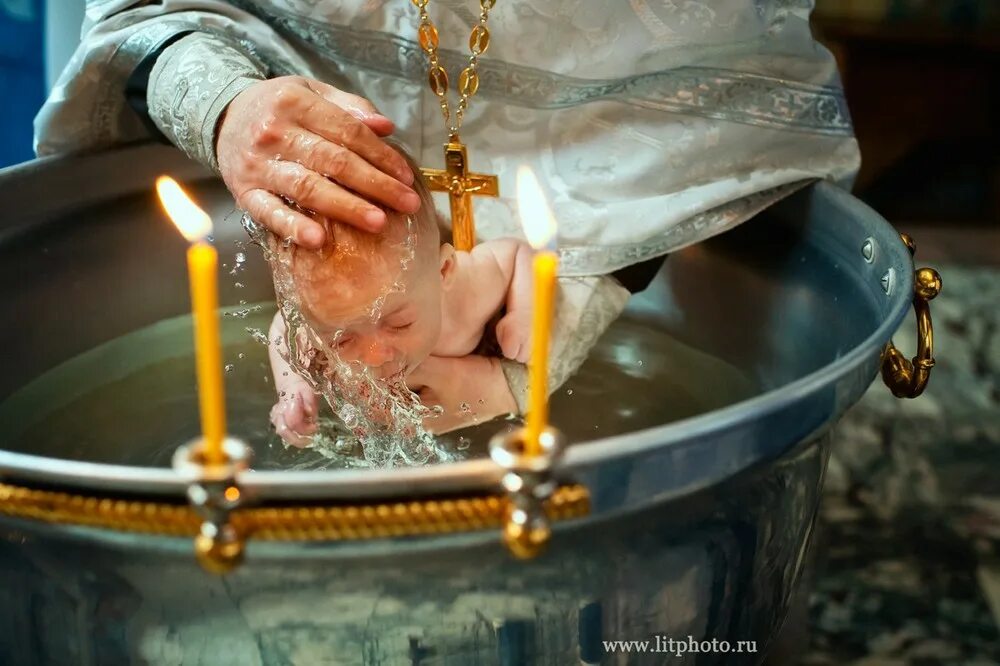«таинство крещения» крещение господне. крестины таинство крещения. крещение в церкви. таинство крещения фотосессия. таинство крещения.