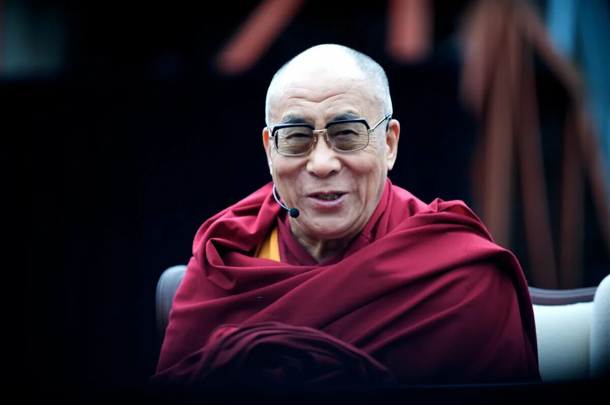 Далай-лама тензин гьяцо. Далай лама. Далай-лама xiv тензин гьяцо. Далай лама 14. 14th dalai lama 140s.