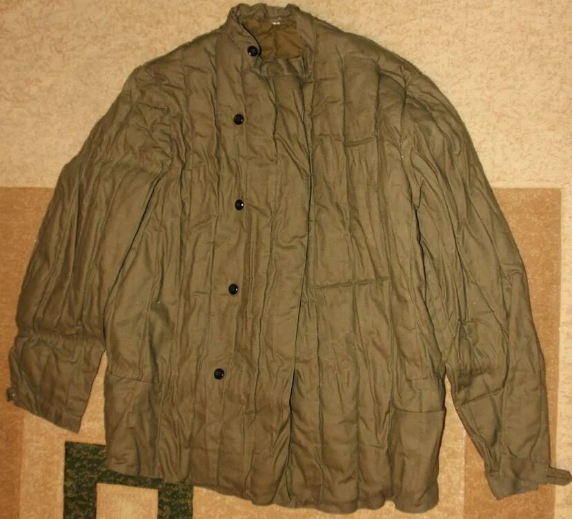 Куртка ватная фуфайка. Телогрейка ватная стёганая. Телогрейка ватная нко_283 мужская черная. Ватник телогрейка. Ватная телогрейка 1941.