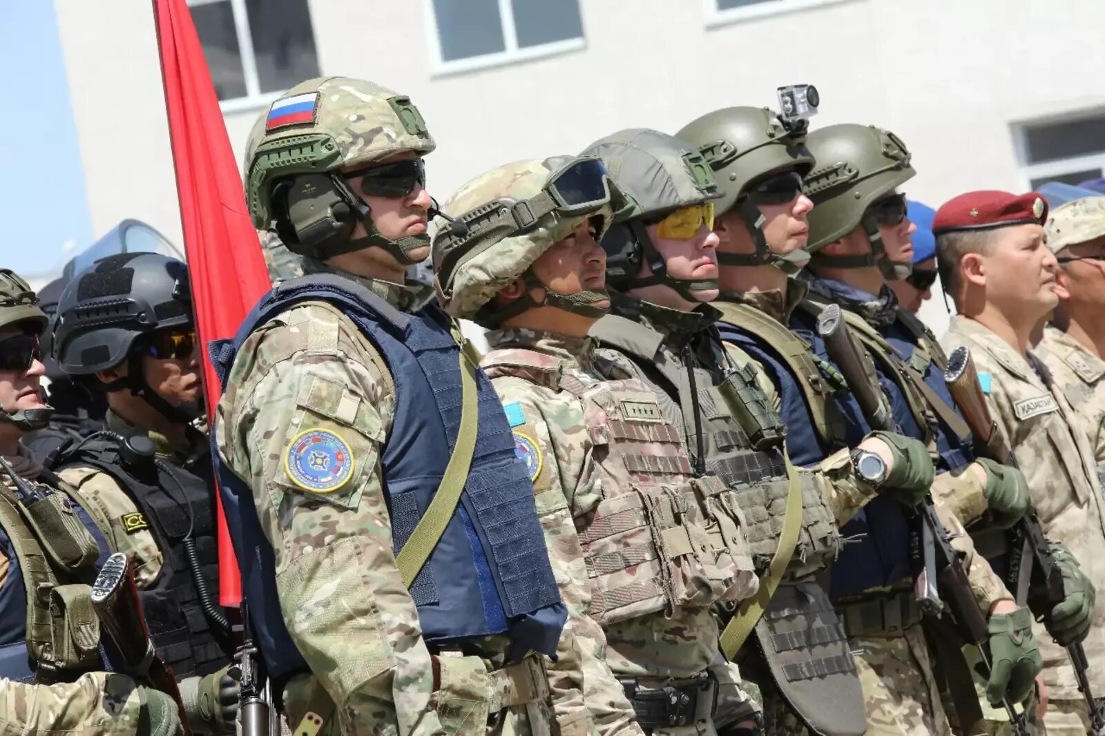 Миссия одкб. Одкб беларусь. Одкб кобальт. Миссия одкб. Миротворцы одкб в казахстане.