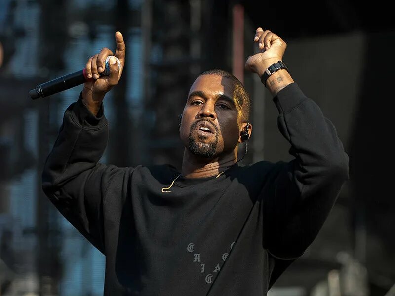 Kanye west talking once again. Kanye west. канье 2017. kanye west writer. концерт канье уэста.